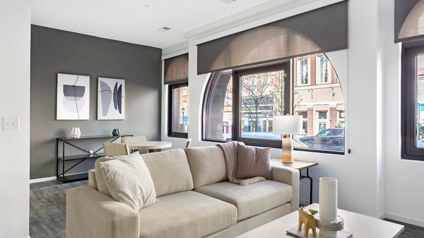 Rent The Cooper #120 in Wilmington, DE - Landing