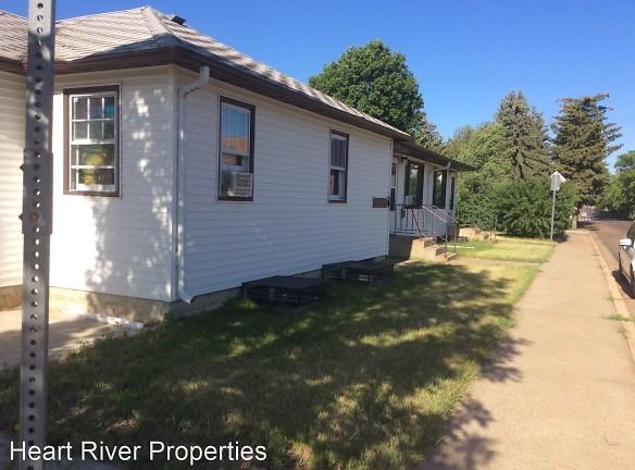 145 10th Ave W - partinson, ND 58601 - Home For Rent
