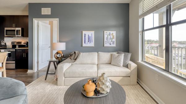 Rent 5 West Apartments #3-404 in Tampa, FL - Landing