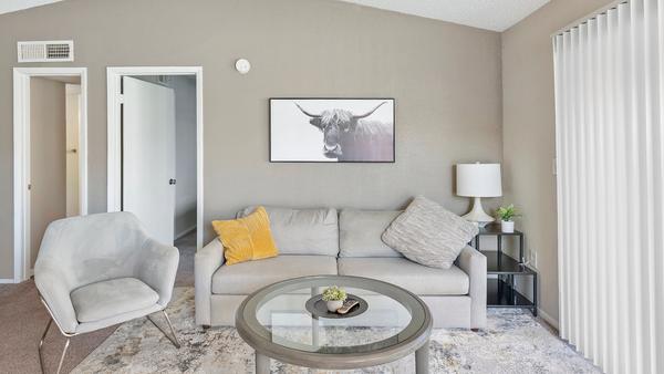 Rent Northgreen at Carrollwood #3812 in Tampa, FL - Landing