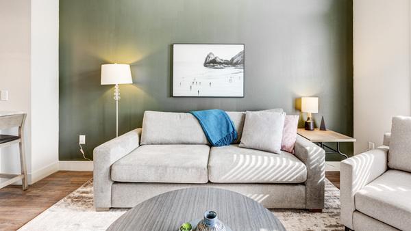 Rent Bell Knox District #611 in Dallas, TX - Landing