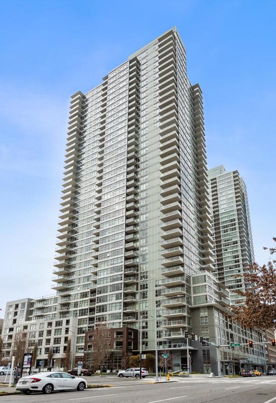 INSIGNIA Condominiums - 1 bedroom for Rent