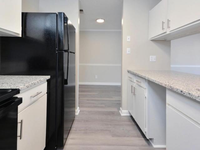 Affordable 1 Bed 1 Bath $955/mo for Rent