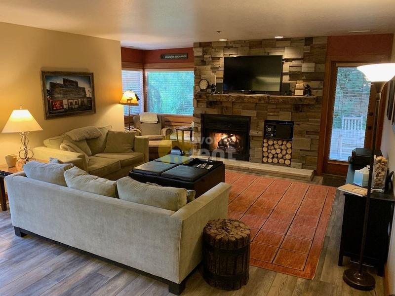 2 bedrooms 2 full baths condo steps to Park City Resort for Rent