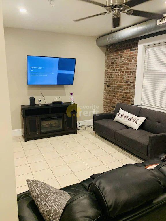 Spacious beautiful one bedrooms condo in East Boston for Rent