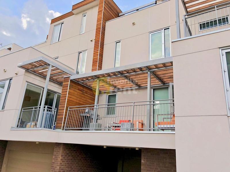2 bedroom townhome in Jefferson Park, Denver for Rent
