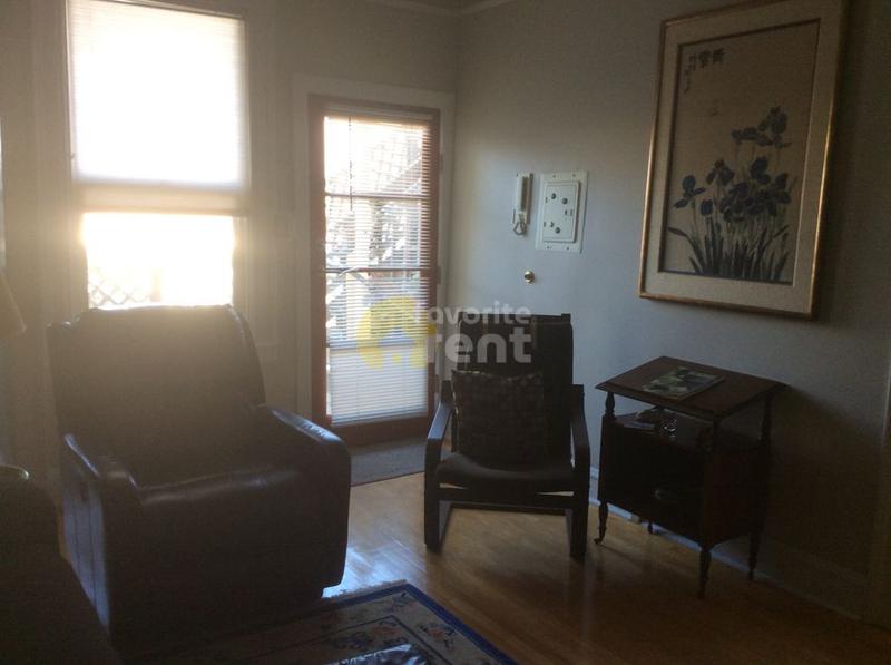 Noe Valley condo with 2 bedroom + garage, San Francisco for Rent