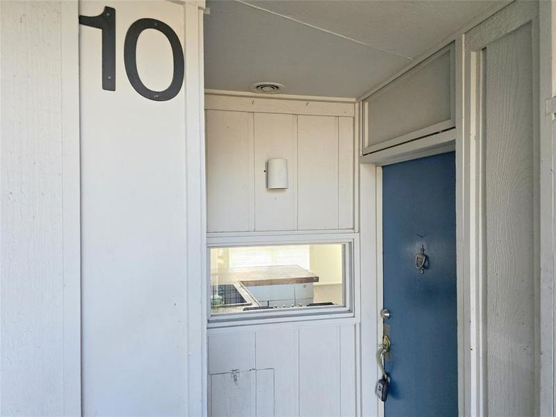 8211 Katy Fwy #10, Houston, TX 77024 for Rent