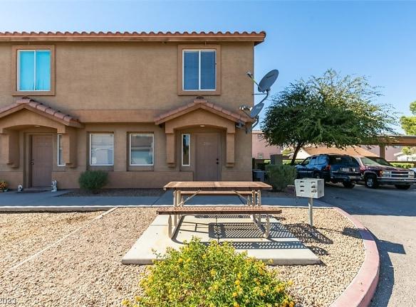 460 Rexford Dr #2104 - Henderson, NV 89011 - Home For Rent