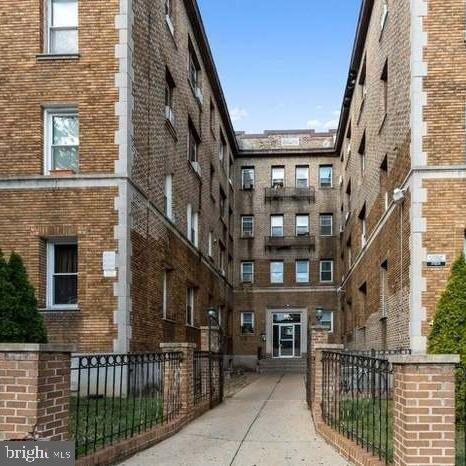 1 Bedroom 1 Bath In Washington DC 20011 for Rent