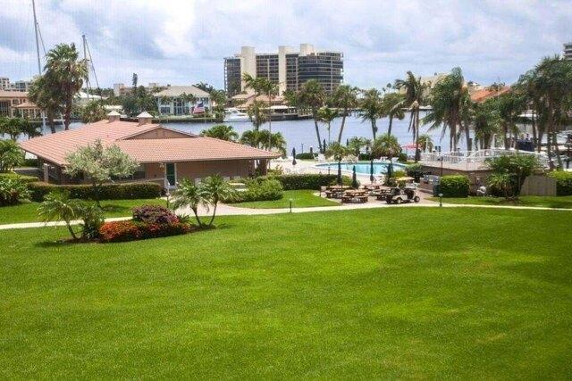 2 Bedroom 2 Bath In Delray Beach FL 33483 for Rent