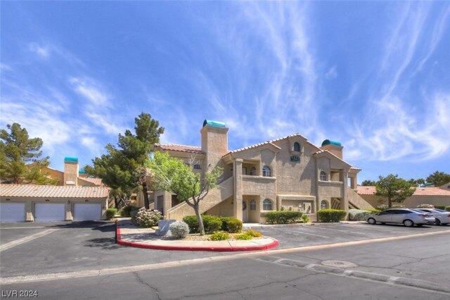 2 Bedroom 2 Bath In Henderson NV 89074 for Rent