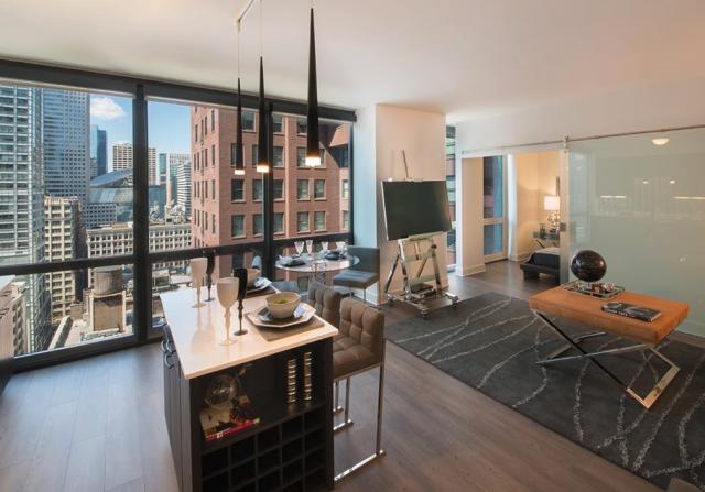 0 Bedroom 1 Bath In Chicago IL 60601 for Rent