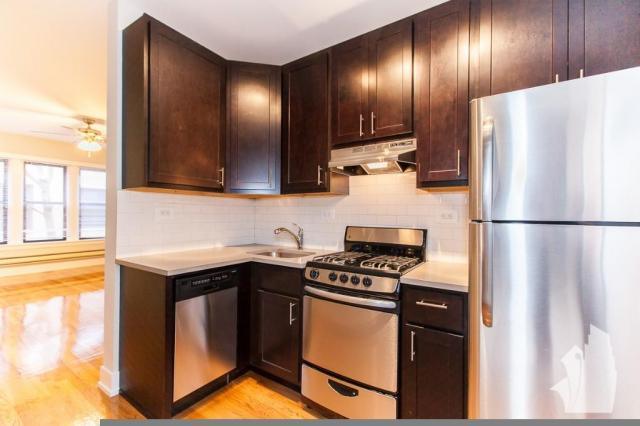 2 bedroom in Chicago IL 60657 for Rent