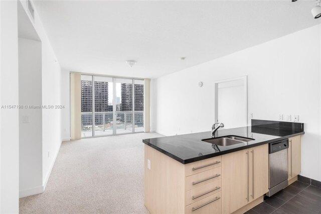 2 Bedroom 2 Bath In Miami FL 33130 for Rent
