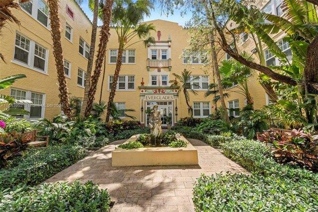 1 Bedroom 1 Bath In Miami Beach FL 33139 for Rent