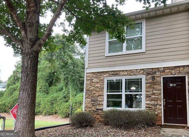 2 Bedroom 2.5 Bath In Athens GA 30606 for Rent