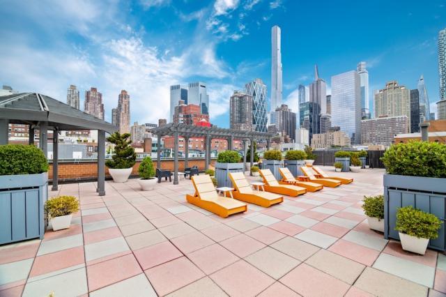 0 Bedroom 1 Bath In Manhattan NY 10019 for Rent