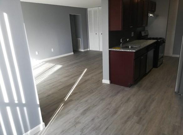 1 Shrewsbury Green Dr unit 16 - Shrewsbury, MA 01545 - Home For Rent