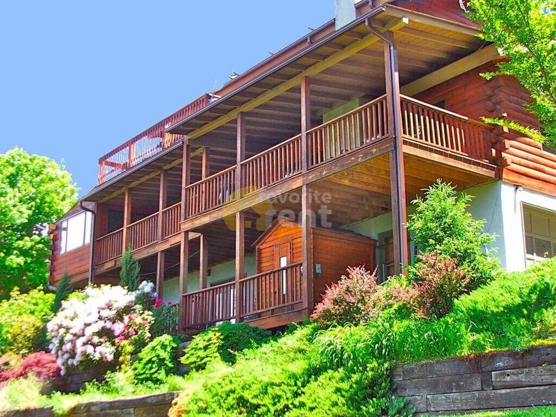 Modern 6 bedroom house close to Asheville center for Rent