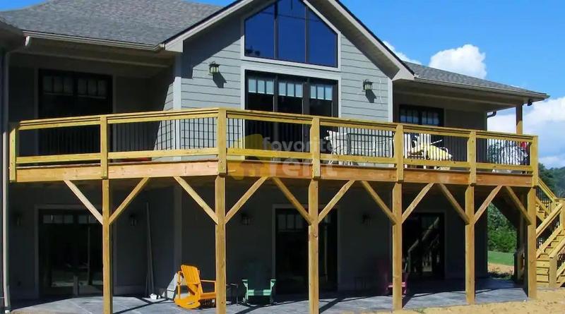 Close to downtown,2 bedroom house with mountain views in Asheville for Rent