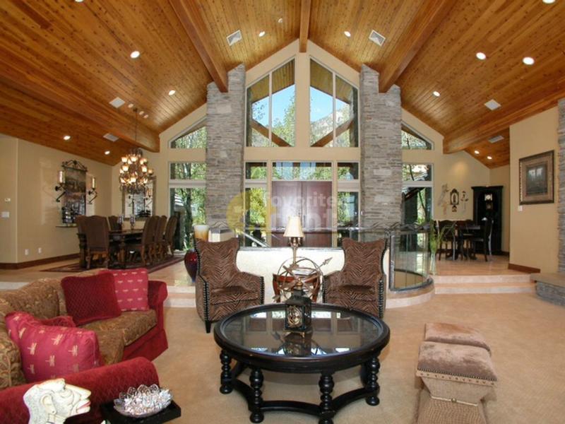 Southwest Colorado Springs 5600 sq ft 4 bedrooms 3.5 bathrooms home for Rent