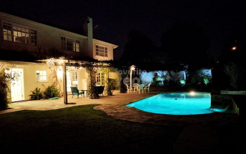 Santa Ana Area Luxury 4 Bedroom House with Pool and Jacuzzi for Rent