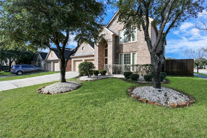 15831 Juniper Shores Dr, Houston, TX 77044 for Rent