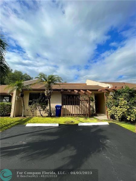 9841 Northwest 16th Street, Pembroke Pines, FL 33024 for Rent