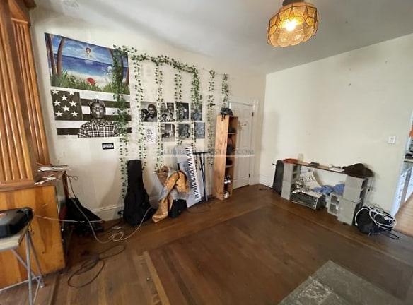 8 Greylock Rd - Boston, MA 02134 - Home For Rent