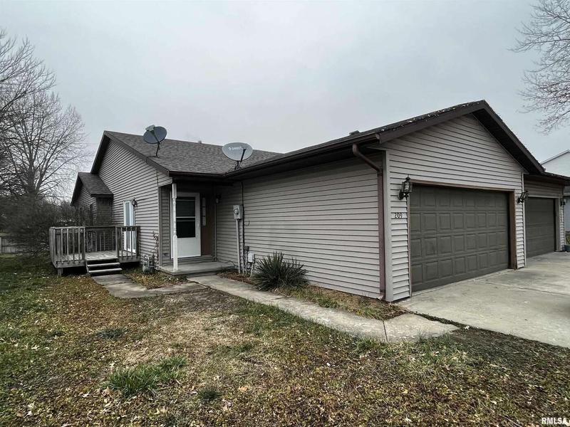 209 Wintergreen Drive, Chatham, IL 62629  623395627 for Rent