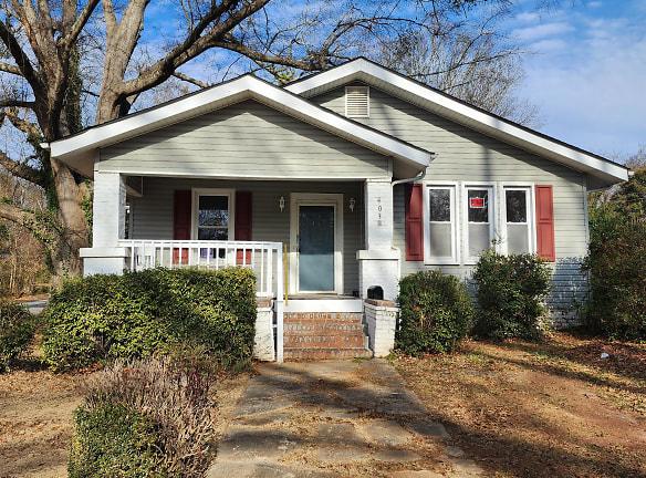 403 Caulder Ave - Spartanburg, SC 29306 - Home For Rent
