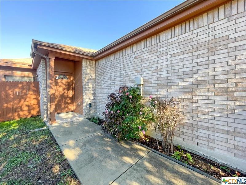 237 Anne Louise A, New Braunfels, TX 78130 for Rent