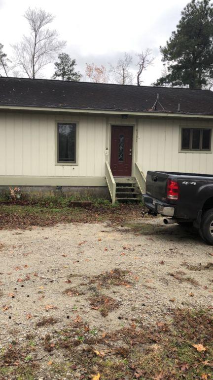 Furnished room for rent in three bed two bath house north Conway