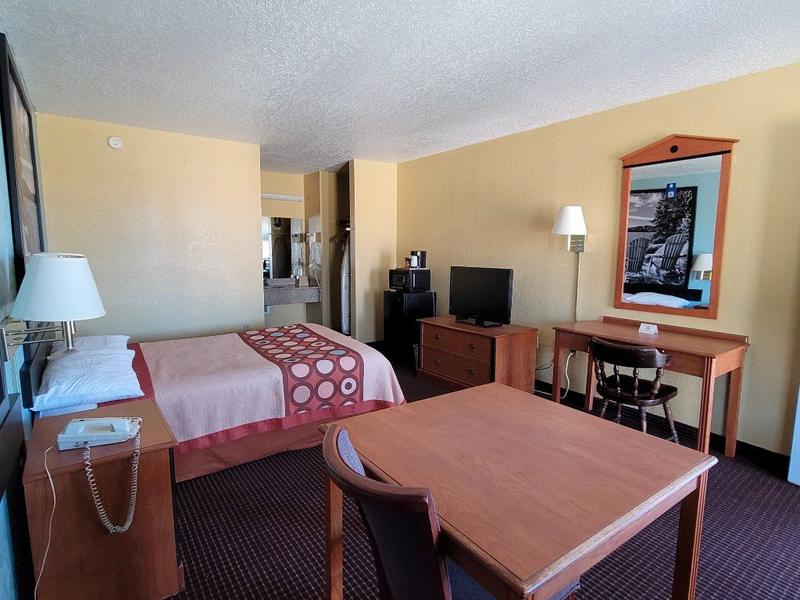 Monthly room Furnished room , all bills paid. for Rent