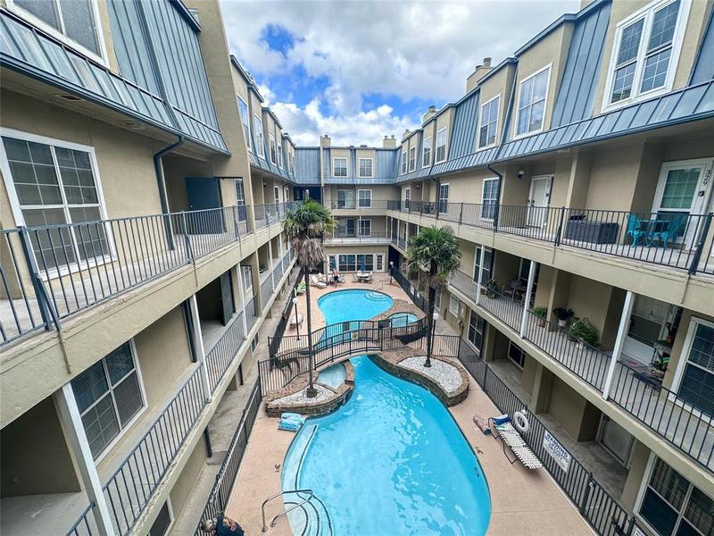 921 Marine Drive Unit: 333 Galveston Texas 77550 for Rent