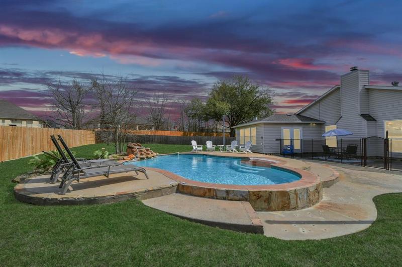 13322 Hilltop Circle Willis Texas 77318 for Rent