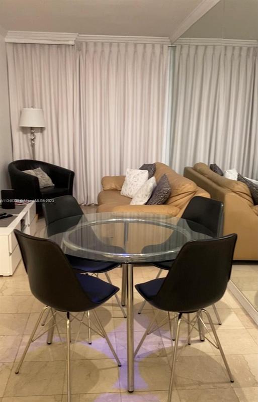 100 Lincoln Rd Unit: 820 Miami Beach FL 33139 for Rent