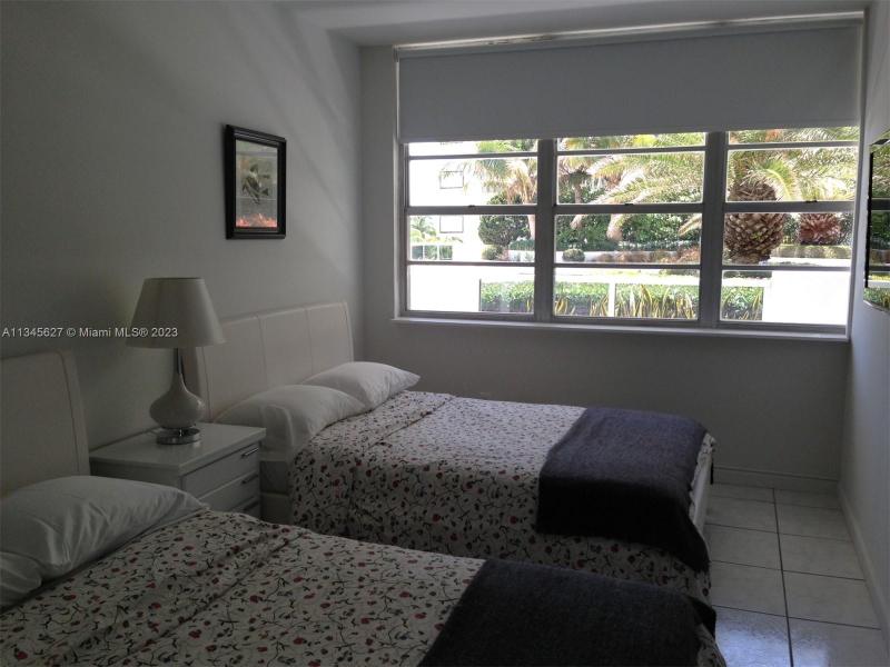 100 Lincoln Rd Unit: 336 Miami Beach FL 33139 for Rent