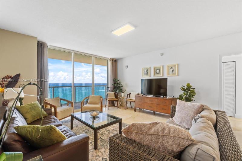 16699 Collins Ave Unit: 1902 Sunny Isles Beach FL 33160 for Rent