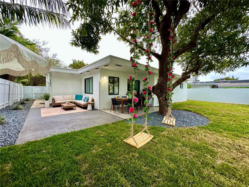 114 SE 9th Ct Unit: 1 Hallandale Beach FL 33009 for Rent