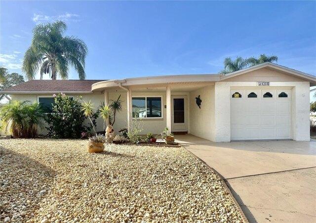 2 Bedroom 2 Bath In Holiday FL 34691 for Rent