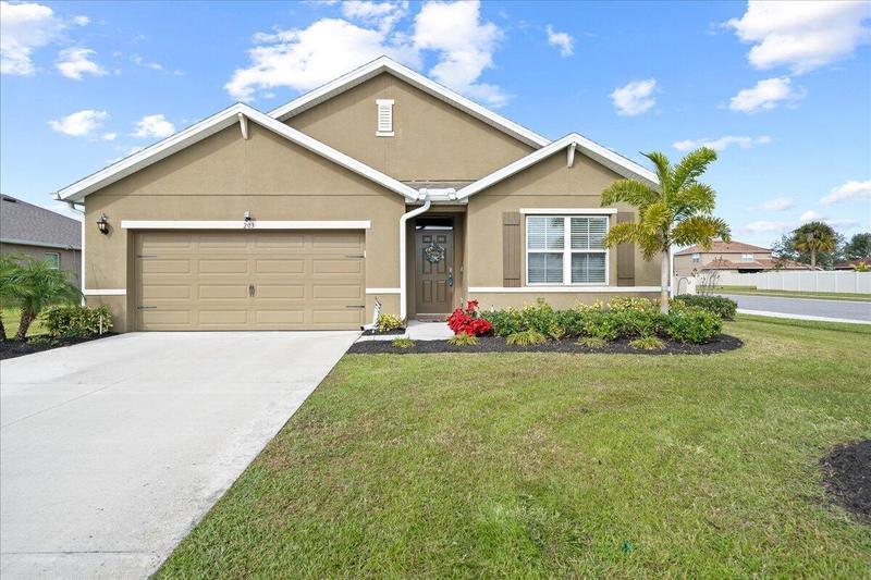 203 Guinevere Drive Southwest, Palm Bay, FL 32908 for Sale