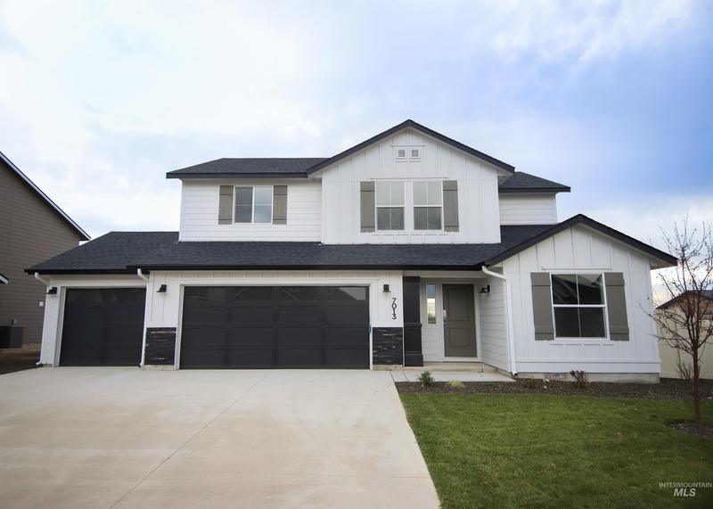 7013 West Grand Rapids Drive, Meridian, ID 83646 for Sale