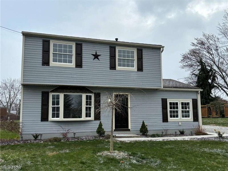 1512 Summerset Drive, Mogadore, OH 44260  611925037 for Sale
