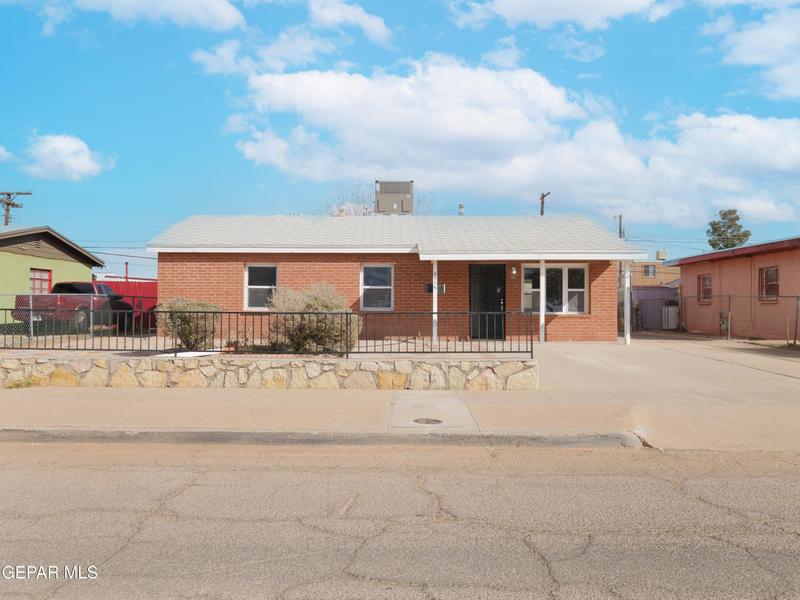 8516 Mount Everest Drive, El Paso, TX 79904 for Rent