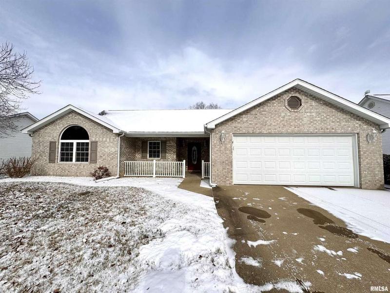 1404 PERSIMMON Drive, Marion, IL 62959  619506540 for Sale