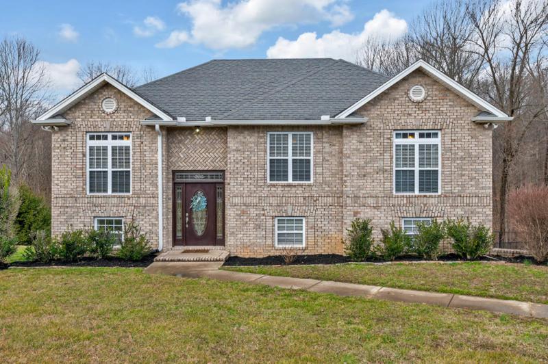 1350 GRASSLAND DR, Ashland City, TN 37015 Single Family Residence For Sale  MLS# 2610123
