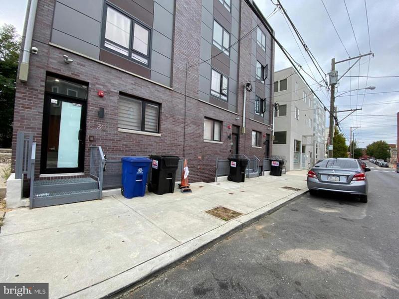 530 N PRESTON ST, PHILADELPHIA, PA 19104 Multi Family For Sale  MLS# PAPH2313578
