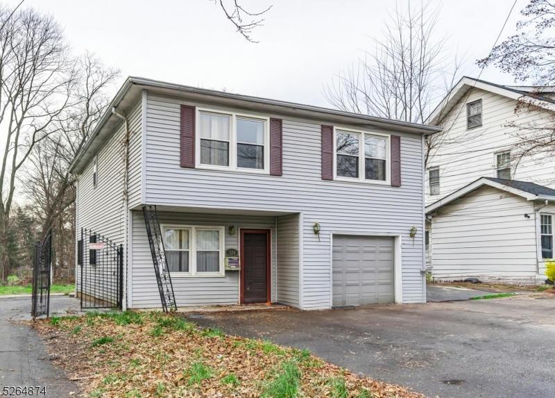 1520 MORRIS PL, Hillside Twp. NJ 07205 Single Family Residence For Sale  MLS# 3882038